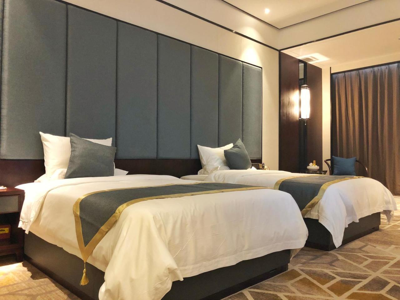 Shantou Hairun Hotel エクステリア 写真