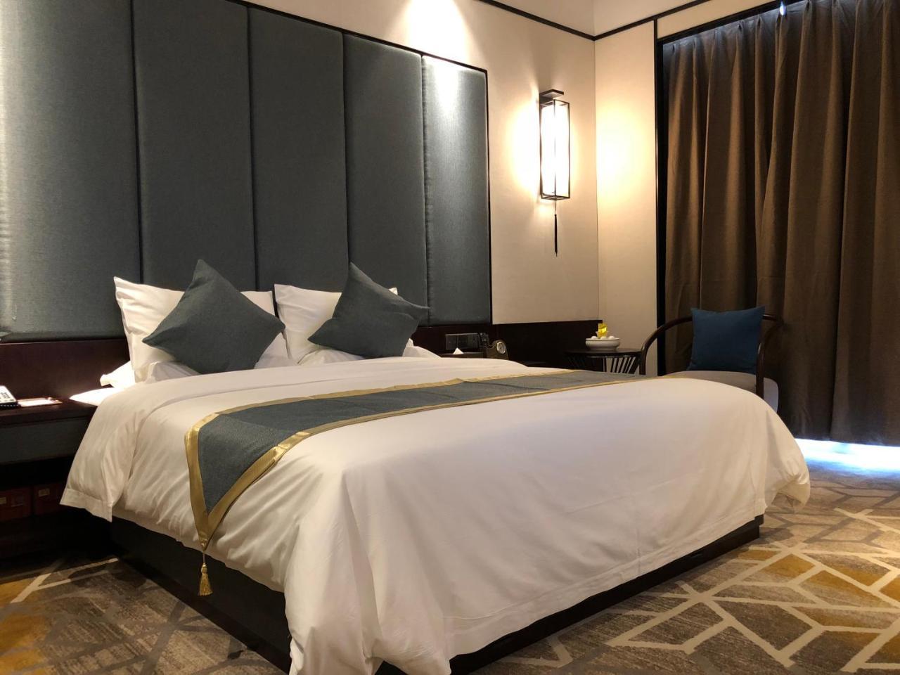 Shantou Hairun Hotel エクステリア 写真